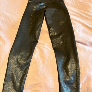 Aerie Offline Faux Leather Crossover Leggings Size M 28” Inseam